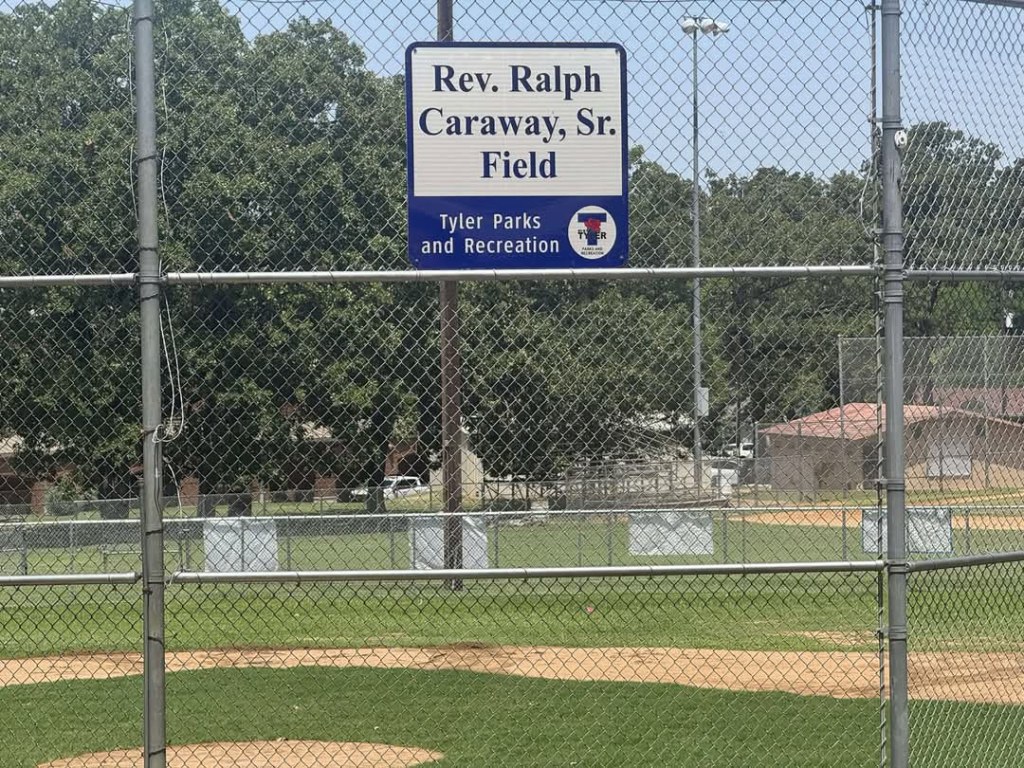 Ribbon Cutting for Rev. Ralph Caraway Sr.&nbsp;Field