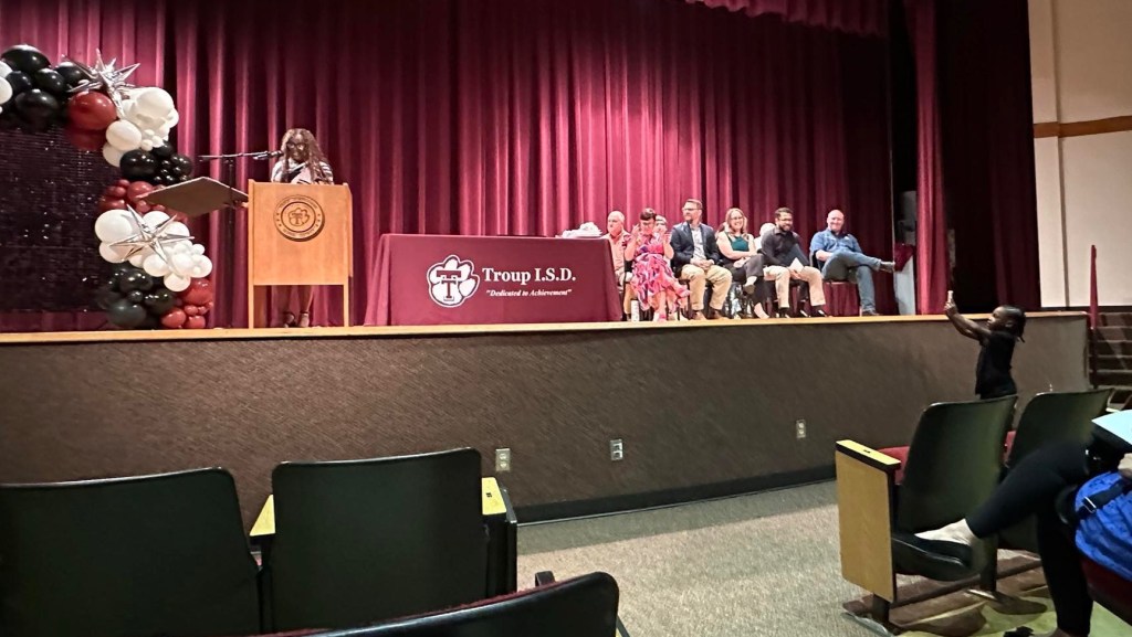 PINKKRIBBON awards scholarships to local&nbsp;graduates